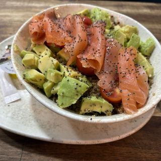 Ensalada Poke