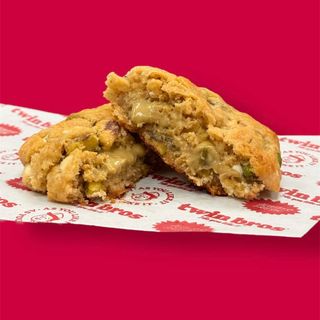 NY Cookie White Choco & Pistaccio Cream