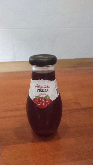 Vitaminka višnja