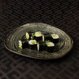 Hosomaki con avocado