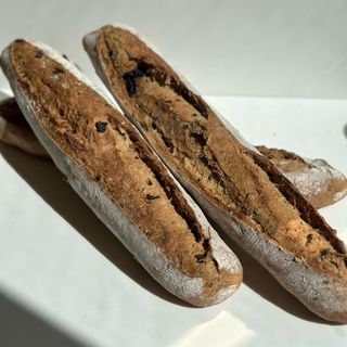 Baguette aux olives 