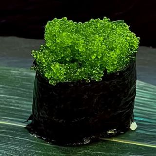 Gunkan Tobiko Wasabi (1 ud.)