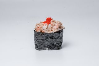 Гункан з креветкою