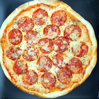 პიცა პეპერონი 6 ნაჭერი 