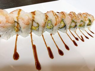 60. Amaebi roll