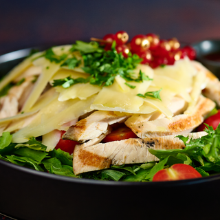 Salata cu Piept de Pui 