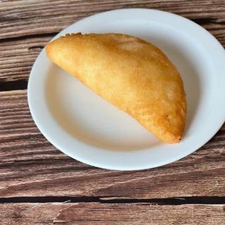 Empanada De Carne De Ternera Mechada
