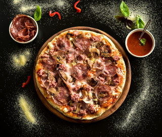 Pizza Salame e gorgonzola Mega 