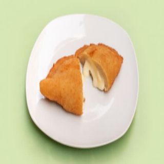 Risole de queijo / Empanadilla de queso