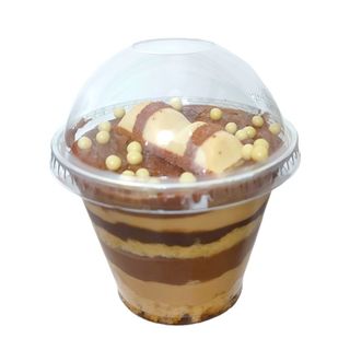 Bolo de Baunilha com Creme de Kinder Bueno e Nutella