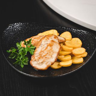 Pileći file sa krompirom, mala porcija