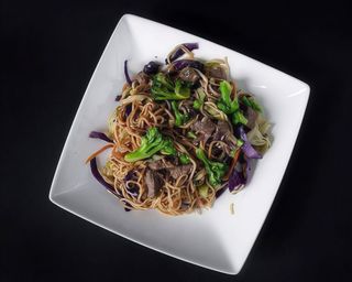 Yakisoba de Carne