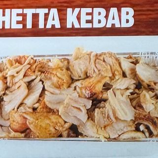 Vaschetta kebab media con un panino voto