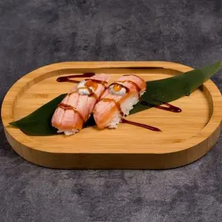 NIGIRIS DE SALMÓN ESPECIAL (2PZS)