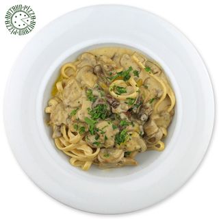 Pasta Funghi al vino bianco