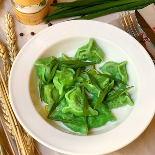 Вареники шпинатні з куркою та сиром Сулугуні 