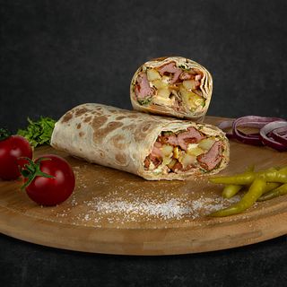 ბესთ-დოგი კარტოფილ ფრისთან ერთად ლავაშში