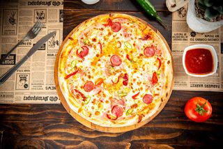 Pizza Țigănească mare