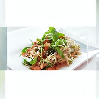 13. Салата Фън съ (300г)