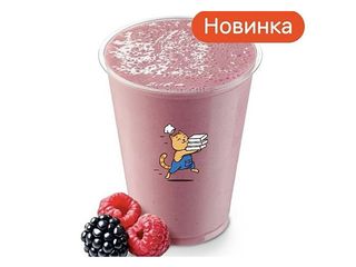 Ягідний молочний коктейль (400ml)