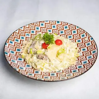 Zeleni rezanci s biftekom