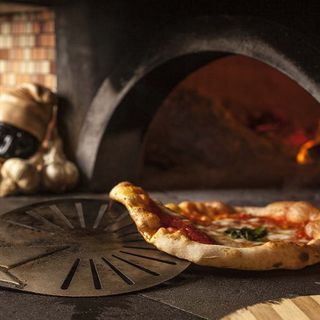 Pizza Napolitana