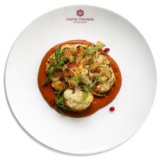 Цвітна капуста з томатним соусом (260 г)