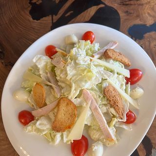 Салат "Цезарь" классический