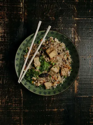 ARROZ FRITO CON TOFU