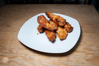 Alette di pollo aromatizzate