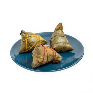 Zhong Zi Envuelto De Arroz Con Carne Salada