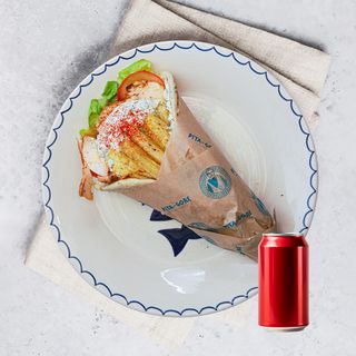 Pita Souvlaki Poulet + Boisson