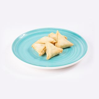 5. Samosa al curry - 3 pezzi