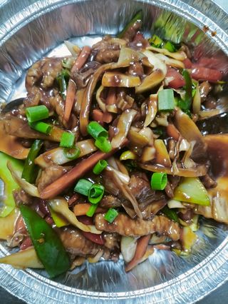 76. Chop Suey De Ternera