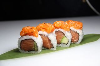 U84 Salmon spicy - 4 pezzi