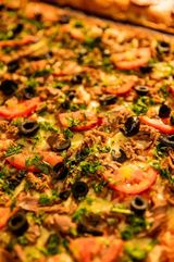 Pizza Tonno (4 Personnes)