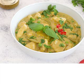 68d. Pollo al curry verde piccante