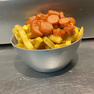 SALCHIPAPAS