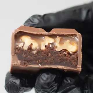 Tablette chocolat brownie caramel noix