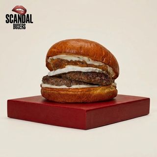 Doble Scandal Macabra