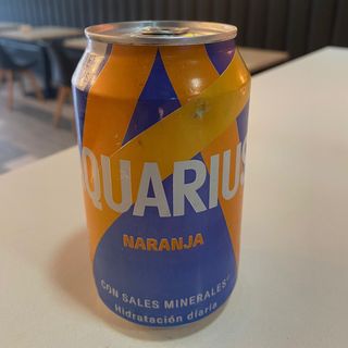 Aquarius Naranja lata 330ml.