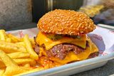 Double Cheeseburger MENU [Дабл чізбургер меню] 335 г