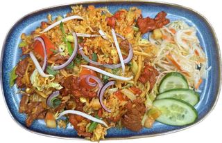 137.Ryż smażony z wołowiną