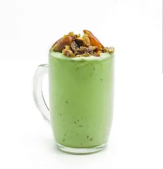 Jus D'avocat Aux Fruits Secs
