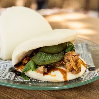 Bao de costilla de cerdo