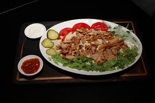 Хумус Döner з куркою