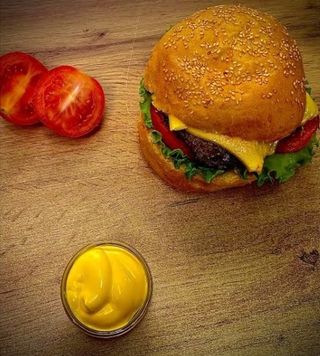 Куриный бургер