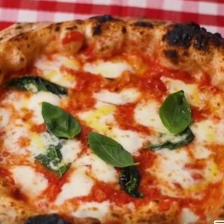 Pizza Margherita