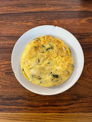Tortilla De Calabacín Y Queso De Cabra