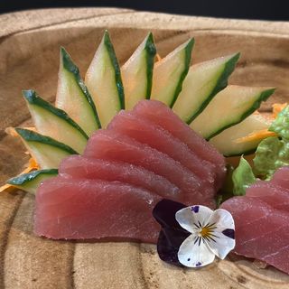 Sashimi Atum